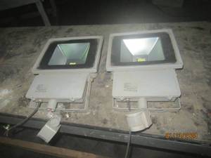 lot 34 image: 2-TECHBOX&nbsp LED FLOODLIGHTS T100W