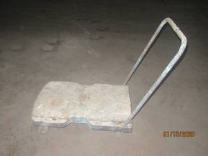 lot 103 image: PLATFORM TRUCK WITH WHEELS&nbsp