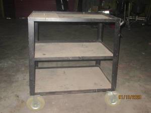 lot 105 image: 3 SHELF STEEL ROLLING CART WITH LOCKING WHEELS&nbsp