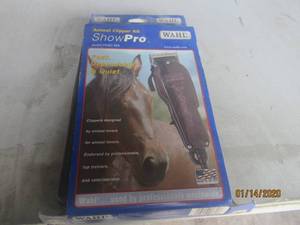 lot 138 image: WAHL AANIMAL CLIPPER KIT SHOW PRO&nbsp