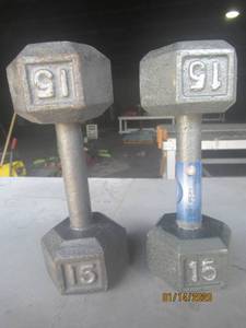 lot 140 image: 15LB CAST IRON HEX DUMBBELLS