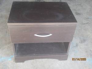 lot 165 image: NIGHT STAND