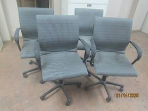lot 170 image: ADJUSTABLE HEIGHT OFFICE CHAIRS&nbsp