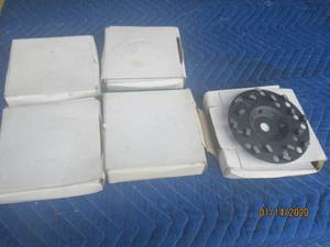 lot 129 image: NEW 6 GRINDING CUP WHEELS&nbspSEE PICS&nbsp