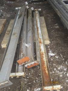 lot 221 image: ASST PALLET RACKING CROSS BEAMS 7 TOTAL&nbsp