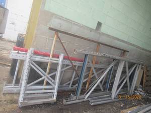 lot 223 image: ASST PALLET RACKING UPRIGHTS&nbsp
