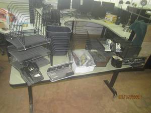 lot 229 image: MISC OFFICE LOT&nbsp