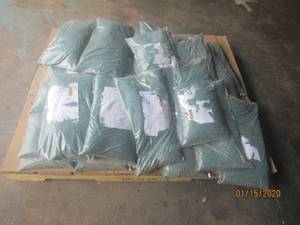 lot 253 image: 25 BAGS KOTE KRYSTAL QUARTZ COLOR GRANULES SEE PIC FOR COLOR