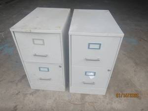 lot 262 image: 2 DRAWER FILE CABINETS