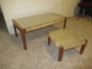 lot 10 image: VINTAGE MUEBLES TROPICALES THRUSH WEAVE & WOOD WITH GLASS TOP COFFEE TABLE 39 X 22 X 15 AND SMALL MATCHING SIDE TABLE 16 X 16 X 11 BOTH IN EXCELLENT CONDITION