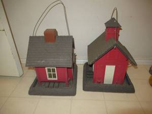 lot 56 image: 2 PLASTIC BIRD FEEDERS