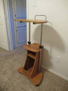 lot 62 image: ADJUSTABLE WOOD STAND GOES FROM 28 TO 43