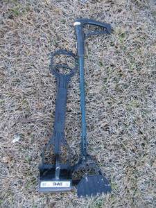 lot 92 image: JAWS POOPY SCOOPER AND OTHER BAGABLE POOPY SCOOPER