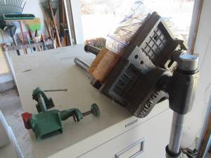 lot 120 image: WILTON BENCH VISE AND TINY 4 BENCH VISE