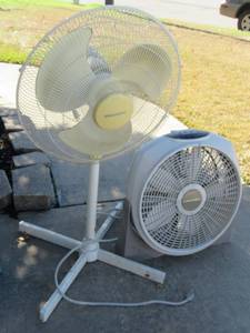 lot 129 image: WIND TUNNEL REMOTE FAN AND WINDMERE STANDING FAN