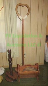 lot 12 image: Solid wood rope twist stand, magazine rack & quilt loop stand
