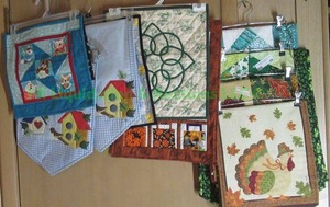 lot 60 image: Hand crafted quilted decor