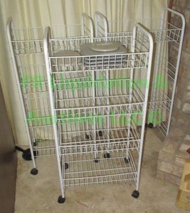 lot 84 image: Wire frame storage carts (3) and furniture mover pads