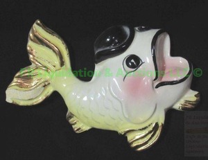 lot 196 image: Retro 1957 Deforest California ceramic wall decor fish