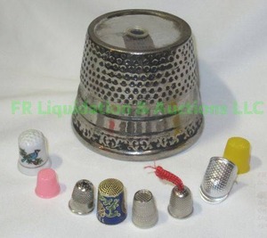 lot 197 image: Collectible thimbles and ceramic figural thimble plnt pot