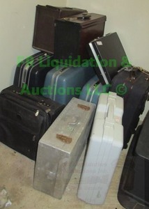 lot 101 image: Royal Traveler and other Assorted vintage luggage including aluminum brief case