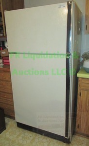 lot 129 image: Sears Kenmore coldspot model 9710680 refrigeratorfreezer, in working condition