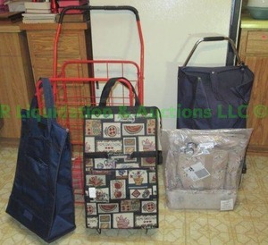 lot 131 image: Rolling Utility bag carts foldable, 4 total