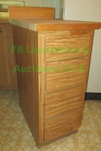 lot 345 image: Laminate kitchen cabinet drawer chest, 24 x 17 x 36