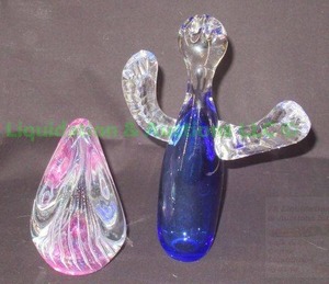 lot 349 image: Maytum studios and Unkown 28 of 50, Artisan hand crafted signed art glass