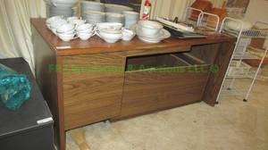 lot 97 image: Biltrite Laminate office desk and return, 59 x 30 x 28