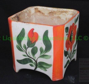 lot 292 image: Vintage Erphila art pottery made in Czechoslovakia