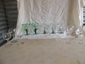 lot 38 image: Lot of 5 margarita glasses and 8 clear wine glasses