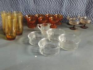 lot 122 image: lot of various glass ware clear glass bowls x 4 creamer, gold glasses x 5 brown Fostoria sherbet x 7