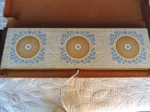 lot 166 image: Warming tray with 3 heat burners NIB Blue floral design on top