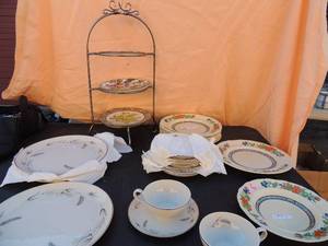 lot 73 image: Masons pattern ironstone 8 plates, 1 bowl.   Taforton dishes Silver wheat 10 saucers, 2 cups, 5 dinner plates