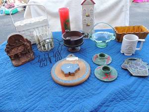lot 81 image: Grab bag lot- Western style book end pair,Baver USA yellow fluted dish, green glass basket with handle, 2 Christmas candle holders, Kitchen hanging sign bacon 5 cents, Frankoma 1980 coffee cup and more