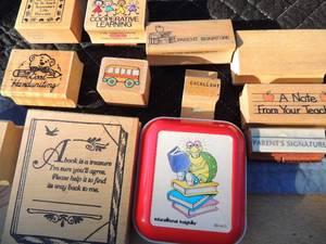 lot 206 image: Teacher & student lot of art rubber stamps