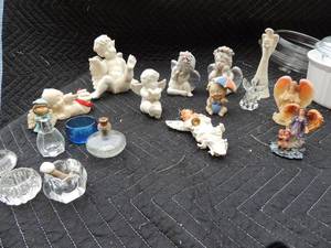 lot 248 image: Curio cabnet nic knacks- angels angels angels