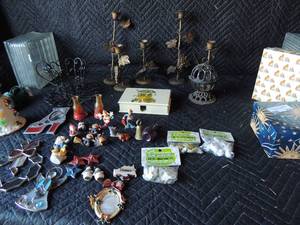 lot 270 image: Misc. lot- gift boxes moon and stars etc., 5 metal leaf  candle stick holders, 3NIP bone china animal sets, Christmas and fall ornaments