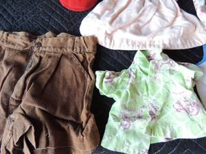 lot 271 image: Box of vintage baby clothes, diapers, burp rags, some in great shape