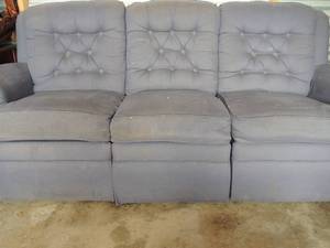 lot 335 image: sky blue ashley furniture sofa 80x26x40