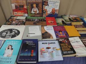 lot 351 image: 31 books total- hungry hearts, paint paint paint, mug cakes, violets are blue, muscle and a shovel and more