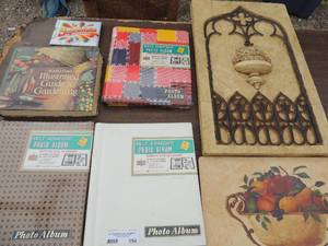 lot 354 image: 3 self adhesive photo album illistrated guide to gardening and more