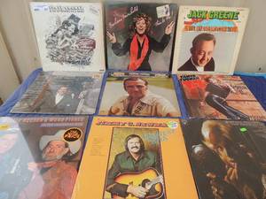 lot 361 image: 27 ct. records- jack green, floyd cramer, farron young, barbara fairchild, porter wagner and more