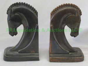 lot 15 image: Vintage Horsehead book ends metal