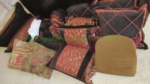 lot 108 image: Hemispheres assorted throw pillows plus