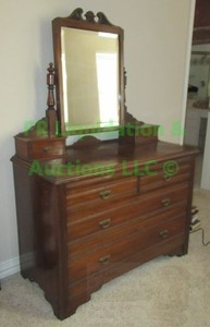 lot 138 image: 1940s gentlemens solid mahogany wood vanity dresser, 43 x 21 x 31. Matches lot 128. VERY HEAVY PLEASE BRING HELP TO LOAD OUT.