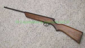lot 158 image: Classic Crosman V350 slide action BB rifle
