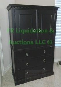 lot 181 image: Storage armoire and Samsung TVVCR combo