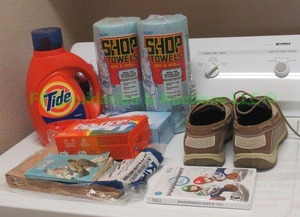 lot 199 image: Assorted laundry items and more as shown